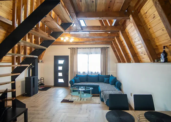 Planinska Kuca, Brvnara-skodric - Sljivovica, Zlatibor *