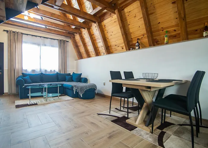 Planinska Kuca, Brvnara-skodric - Sljivovica, Zlatibor *